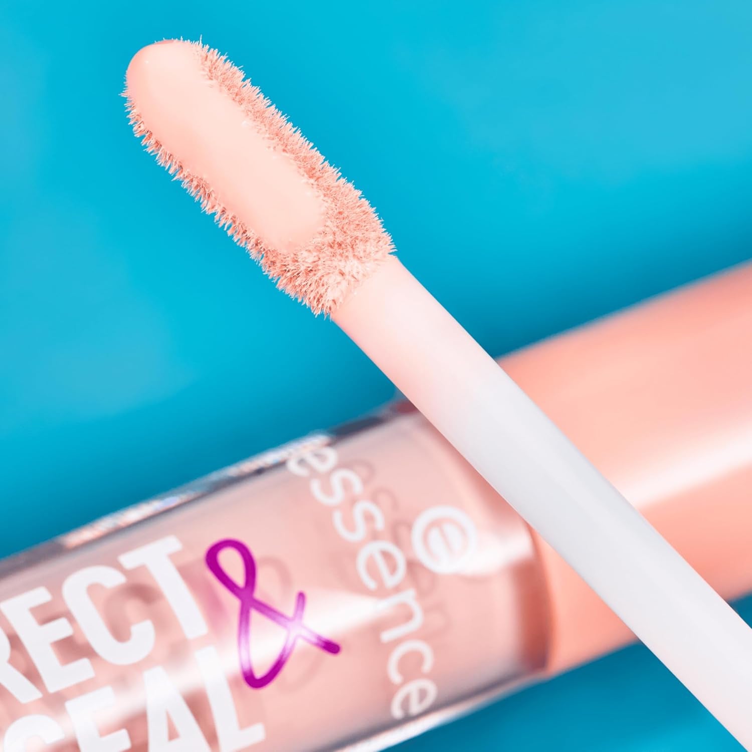 Essence CORRECT & CONCEAL under Eye Brightening Concealer, Nr. 10, Pink, Aufhellend, Farbkorrigierend, Natürlich, Für Sensible Haut, Vegan, Ölfrei, Ohne Parfüm, Ohne Alkohol, 1Er Pack (3.5Ml)